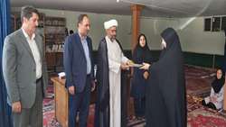 از زن روستایی موفق و محجبه میاندوآبی تجلیل شد